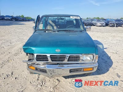 Piąte zdjęcie samochodu w środku: 1997 NISSAN TRUCK XE VIN:1N6SD16S9VC324577 - miniatura