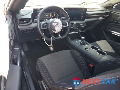 Zdjęcie 8 z 13 samochodu: 2025 FORD MUSTANG GT VIN:1FA6P8CF8S5411355 - miniatura