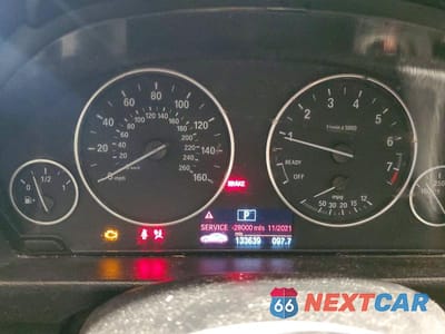 Zdjęcie 9 z 12 samochodu: 2013 BMW 328 XI SULEV VIN:WBA3B5G55DNP41210 - miniatura