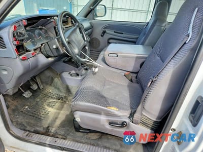 Zdjęcie 7 z 12 samochodu: 2000 DODGE RAM 1500 VIN:1B7HC13Y7YJ107084 - miniatura