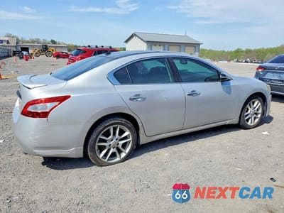 Trzecie zdjęcie samochodu z tyłu: 2011 NISSAN MAXIMA 3.5 S VIN:1N4AA5AP7BC824188 - miniatura