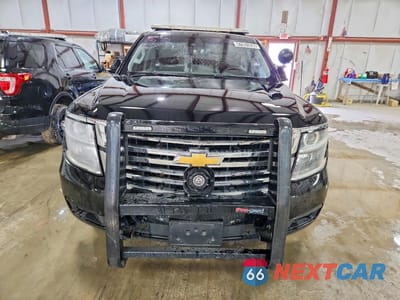 Piąte zdjęcie samochodu w środku: 2020 CHEVROLET TAHOE POLICE VIN:1GNSKDEC1LR228903 - miniatura