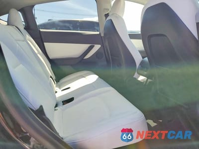 Zdjęcie 11 z 13 samochodu: 2021 TESLA MODEL Y VIN:5YJYGDEE6MF144802 - miniatura