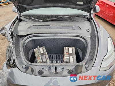Zdjęcie 11 z 13 samochodu: 2023 TESLA MODEL Y VIN:LRWYGDFD0PC222639 - miniatura