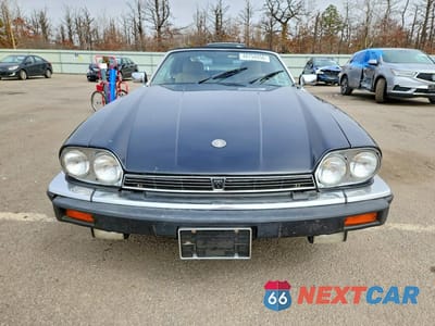 Piąte zdjęcie samochodu w środku: 1989 JAGUAR XJ-SERIES VIN:SAJNV4845KC152168 - miniatura