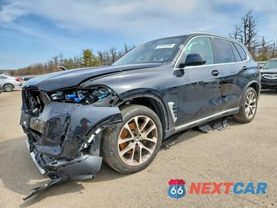 2025 BMW X5 XDRIVE40I 5UX23EU00S9W51438 - główne zdjęcie licytacji z USA - miniatura