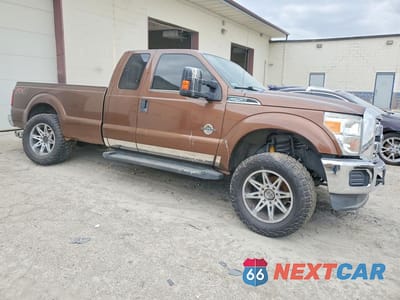 Czwarte zdjęcie samochodu z boku: 2012 FORD F250 SUPER DUTY VIN:1FT7X2BT1CEB52857 - miniatura