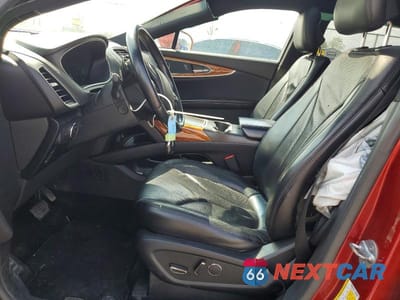 Zdjęcie 7 z 12 samochodu: 2017 LINCOLN MKX RESERVE VIN:2LMPJ8LR9HBL30007 - miniatura