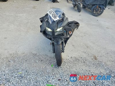 Drugie zdjęcie samochodu z przodu: 2026 KAWASAKI EX500 VIN:ML5EXGG17TDA89147 - miniatura