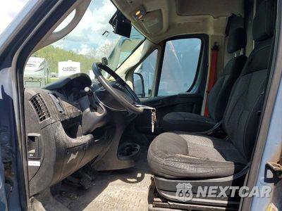 Zdjęcie 7 z 13 samochodu: 2020 RAM PROMASTER 3500 3500 HIGH VIN:3C6URVJG3LE144211 - miniatura