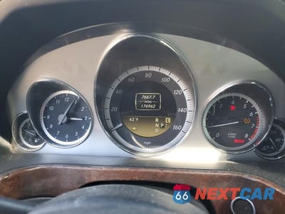 Zdjęcie 9 z 12 samochodu: 2012 MERCEDES-BENZ E 350 4MATIC VIN:WDDHF8JB9CA654063 - miniatura