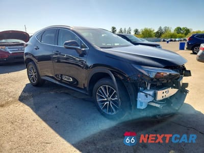 Czwarte zdjęcie samochodu z boku: 2025 LEXUS NX 350 BASE VIN:2T2AGCEZ6SC071071 - miniatura