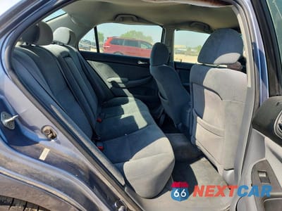 Zdjęcie 10 z 12 samochodu: 2007 HONDA ACCORD LX VIN:1HGCM56417A159091 - miniatura