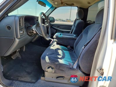 Zdjęcie 7 z 11 samochodu: 2000 GMC NEW SIERRA C1500 VIN:1GTEC14W5YZ360289 - miniatura