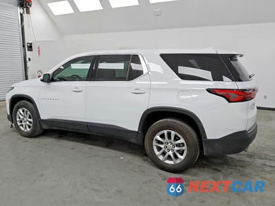 Drugie zdjęcie samochodu z przodu: 2023 CHEVROLET TRAVERSE LS VIN:1GNERLKW6PJ239496 - miniatura