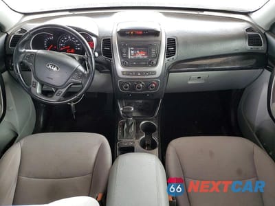Zdjęcie 8 z 13 samochodu: 2014 KIA SORENTO LX VIN:5XYKT4A68EG501309 - miniatura