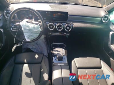 Zdjęcie 8 z 12 samochodu: 2021 MERCEDES-BENZ A 220 4MATIC VIN:W1K3G4FB8MJ276392 - miniatura