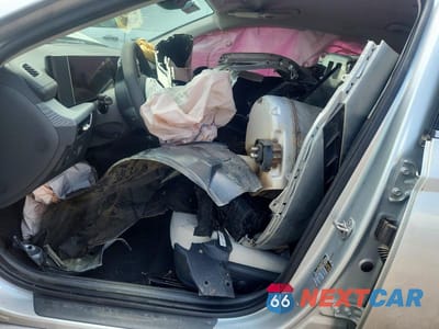 Zdjęcie 7 z 13 samochodu: 2025 HYUNDAI SONATA SEL VIN:KMHL64JA3SA465181 - miniatura