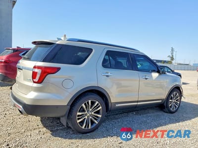 Trzecie zdjęcie samochodu z tyłu: 2017 FORD EXPLORER PLATINUM VIN:1FM5K8HT6HGC09612 - miniatura
