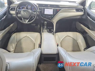 Zdjęcie 8 z 12 samochodu: 2018 TOYOTA CAMRY SE VIN:4T1B11HK4JU606831 - miniatura