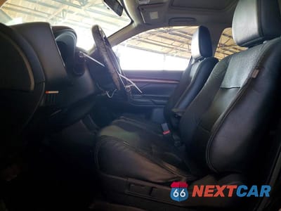 Zdjęcie 7 z 13 samochodu: 2015 MITSUBISHI OUTLANDER SE VIN:JA4AZ3A31FZ002536 - miniatura