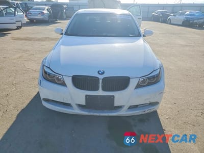 Piąte zdjęcie samochodu w środku: 2008 BMW 328 XI VIN:WBAVC93568K039584 - miniatura