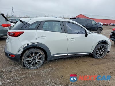 Trzecie zdjęcie samochodu z tyłu: 2016 MAZDA CX-3 GRAND TOURING VIN:JM1DKBD70G0108711 - miniatura