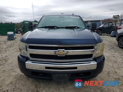 Piąte zdjęcie samochodu w środku: 2010 CHEVROLET SILVERADO K1500 LS VIN:3GCRKREA3AG218227 - miniatura