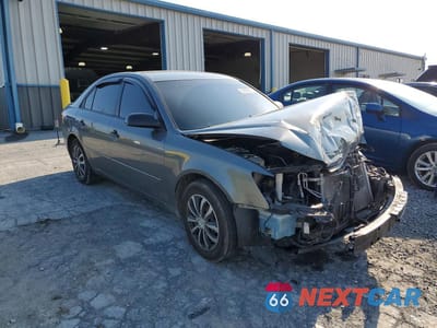 Czwarte zdjęcie samochodu z boku: 2010 HYUNDAI SONATA GLS VIN:5NPET4AC7AH650347 - miniatura