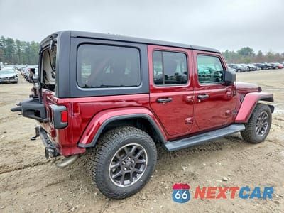 Trzecie zdjęcie samochodu z tyłu: 2021 JEEP WRANGLER UNLIMITED SPORT VIN:1C4HJXDG9MW703714 - miniatura
