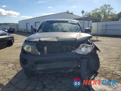 Piąte zdjęcie samochodu w środku: 2007 TOYOTA TACOMA DOUBLE CAB PRERUNNER VIN:5TEJU62N67Z363157 - miniatura