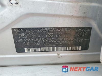 Zdjęcie 12 z 12 samochodu: 2012 HYUNDAI SONATA LIMITED VIN:5NPEC4ACXCH362728 - miniatura