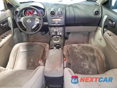 Zdjęcie 8 z 14 samochodu: 2013 NISSAN ROGUE S VIN:JN8AS5MV0DW664484 - miniatura