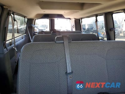 Zdjęcie 6 z 10 samochodu: 2023 CHEVROLET EXPRESS G3500 LS VIN:1GAZGNFP8P1163898 - miniatura