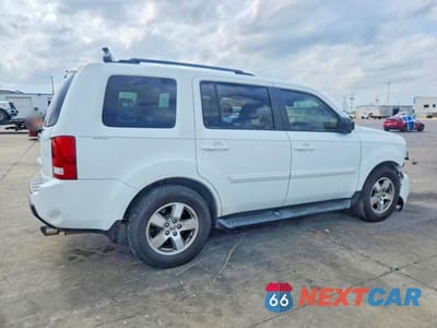 Trzecie zdjęcie samochodu z tyłu: 2011 HONDA PILOT EXL VIN:5FNYF3H51BB006834 - miniatura