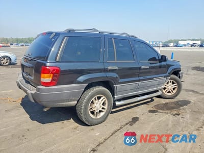 Trzecie zdjęcie samochodu z tyłu: 2004 JEEP GRAND CHEROKEE LAREDO VIN:1J4GW48S64C127375 - miniatura