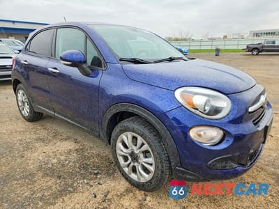 Czwarte zdjęcie samochodu z boku: 2016 FIAT 500X EASY VIN:ZFBCFYBT0GP353585 - miniatura