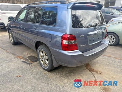 Trzecie zdjęcie samochodu z tyłu: 2006 TOYOTA HIGHLANDER LIMITED VIN:JTEHP21A860175764 - miniatura