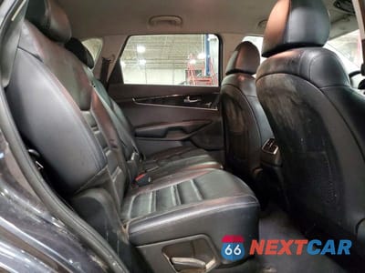 Zdjęcie 11 z 13 samochodu: 2019 KIA SORENTO EX V6 VIN:5XYPHDA57KG515759 - miniatura
