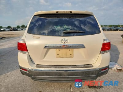 Zdjęcie 6 z 13 samochodu: 2011 TOYOTA HIGHLANDER BASE VIN:5TDZK3EH4BS040860 - miniatura
