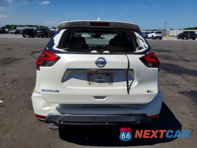 Zdjęcie 6 z 13 samochodu: 2017 NISSAN ROGUE SL VIN:5N1AT2MT2HC847636 - miniatura