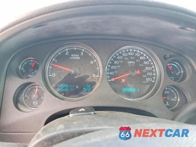 Zdjęcie 9 z 12 samochodu: 2014 CHEVROLET SILVERADO K2500 HEAVY DUTY LTZ VIN:1GC1KYE86EF146371 - miniatura