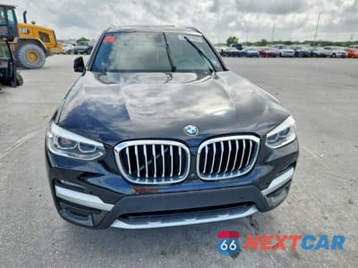 Piąte zdjęcie samochodu w środku: 2021 BMW X3 SDRIVE30I VIN:5UXTY3C08M9H96793 - miniatura