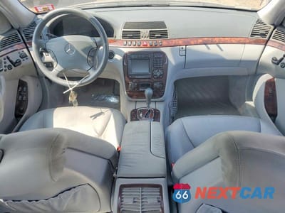 Zdjęcie 8 z 12 samochodu: 2001 MERCEDES-BENZ S 500 VIN:WDBNG75J31A159939 - miniatura