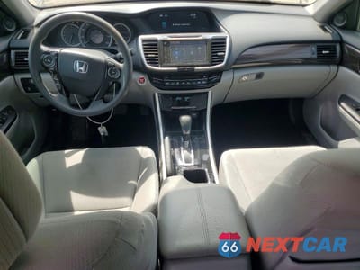 Zdjęcie 8 z 12 samochodu: 2016 HONDA ACCORD EX VIN:1HGCR2F76GA091025 - miniatura