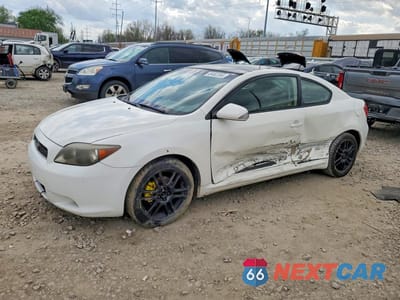 2005 SCION TC BASE JTKDE177750015297 - główne zdjęcie licytacji z USA - miniatura