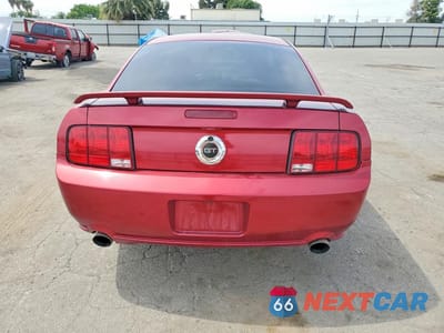 Zdjęcie 6 z 12 samochodu: 2005 FORD MUSTANG GT VIN:1ZVHT82H355250092 - miniatura