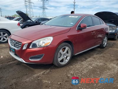 2012 VOLVO S60 T5 YV1622FS3C2137381 - główne zdjęcie licytacji z USA - miniatura