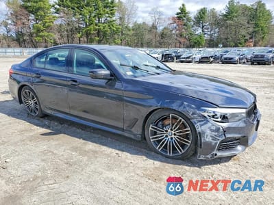 Czwarte zdjęcie samochodu z boku: 2019 BMW 540 XI VIN:WBAJE7C53KWW29559 - miniatura