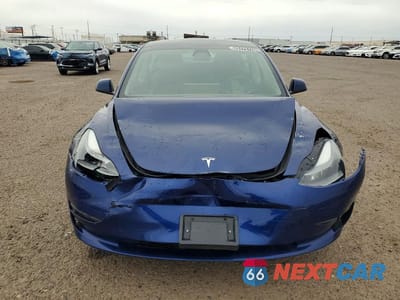 Piąte zdjęcie samochodu w środku: 2023 TESLA MODEL 3 VIN:5YJ3E1EA4PF447318 - miniatura